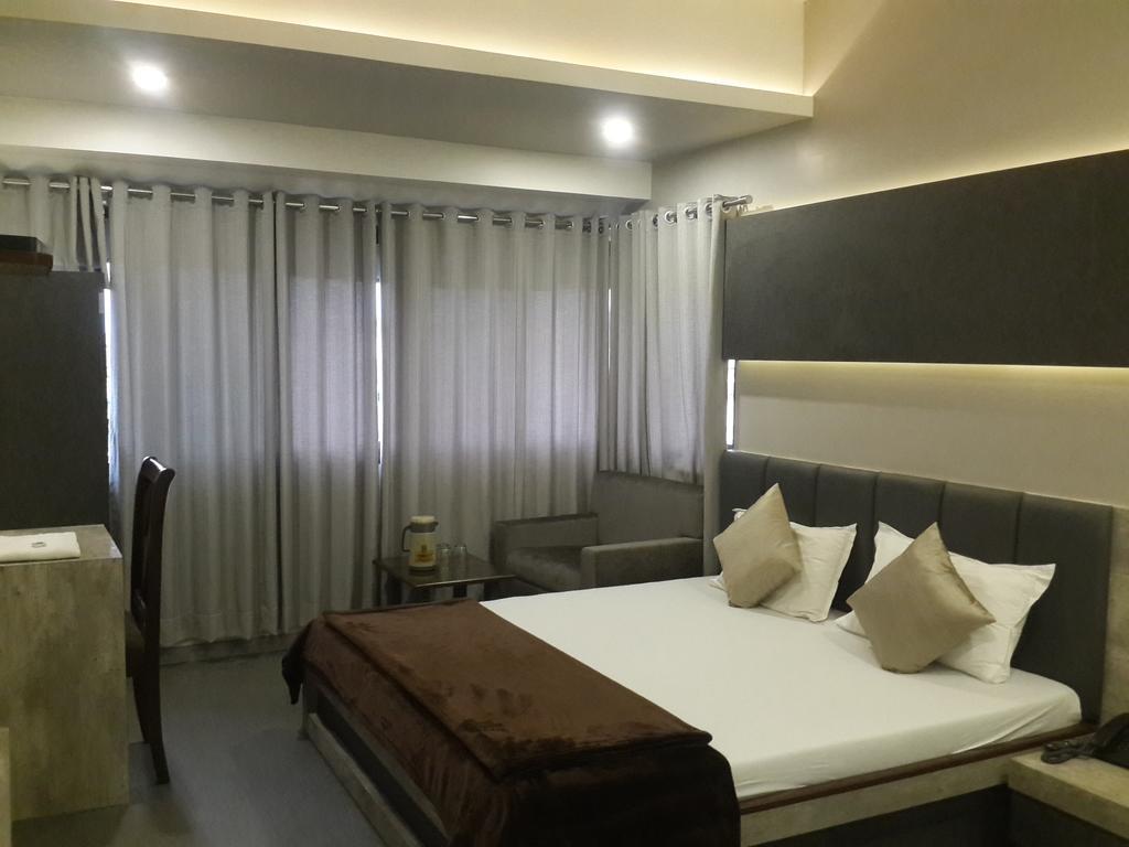 Hotel Oasis Mumbai Dış mekan fotoğraf